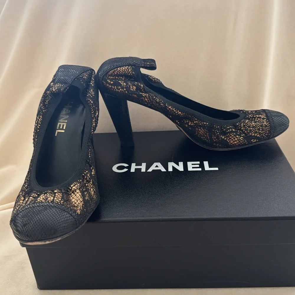 Chanel Black and Gold Heels